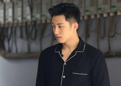 肖战|227事件后，肖战首部影视剧当中，可能将与绯闻缠身的他合作
