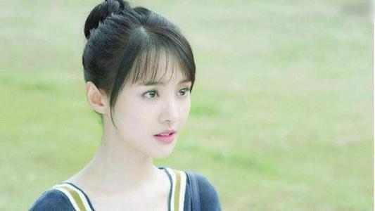 郑爽|郑爽称自己红到现在靠老百姓，铁粉都看不下去求爽爸管好女儿发言