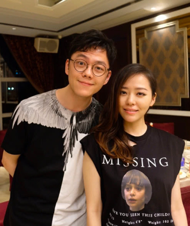 张靓颖|张靓颖被指内涵李宇春，遭网友曝黑料，小男友发声力挺她