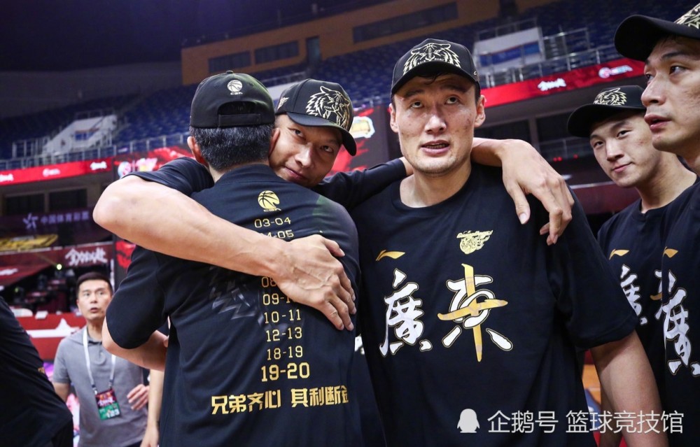 广东十连冠背后的故事为总决赛而生的男人苏伟这一幕让人泪目