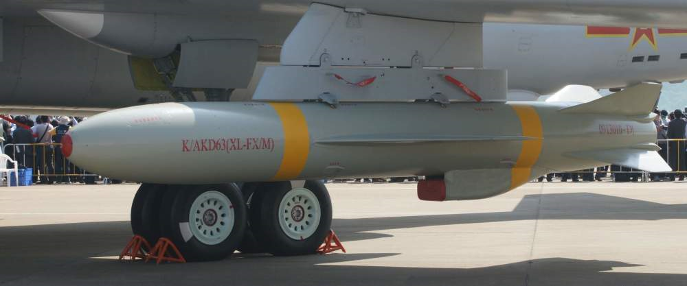 有分析人士表示,这次轰-6k搭载的可能就是空地-63巡航导弹,空地-63对