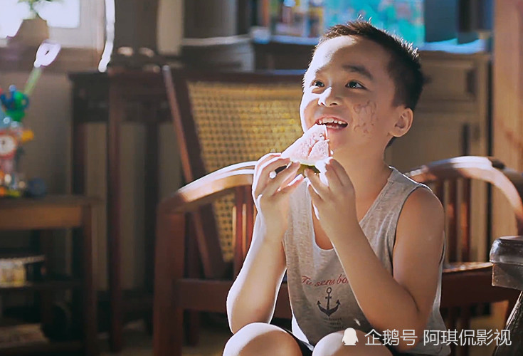 《以家人之名》贺子秋出国,忘恩负义的背后,是提