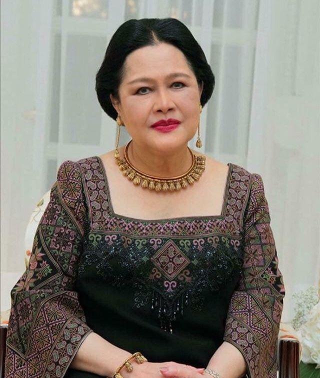 泰国太后医美过度留下后遗症了?当年的亚洲美后,被老国王宠上天