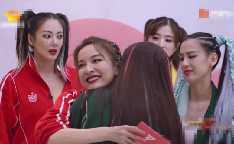 吴昕|芒果台为何力捧37岁吴昕，而不是沈梦辰？三个原因不得不说