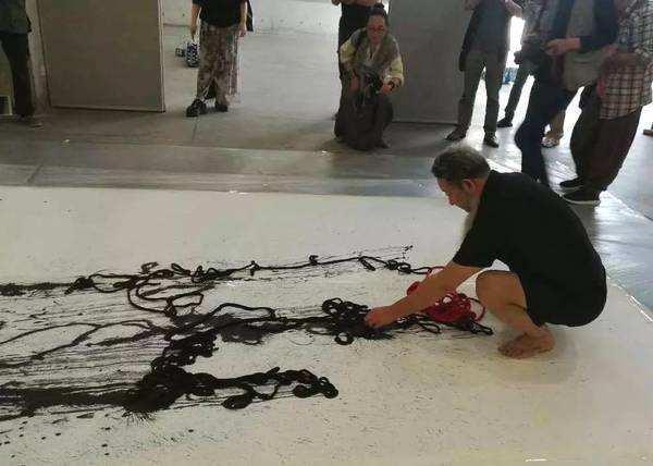 张铁林|张铁林谈书法：越丑的书法人们越喜欢，背后有它存在的价值与道理