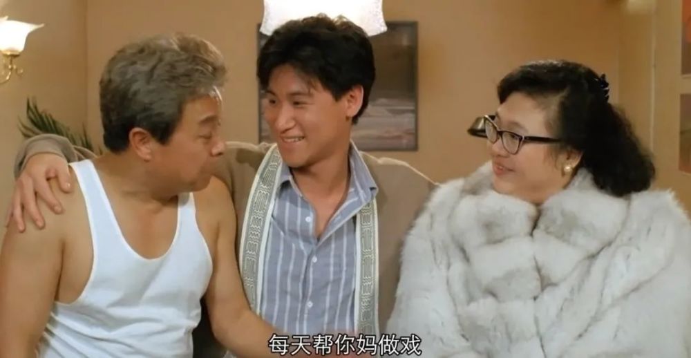 甚至,在1991年客串明星最多的赈灾电影《豪门夜宴》中,董骠和沈殿霞