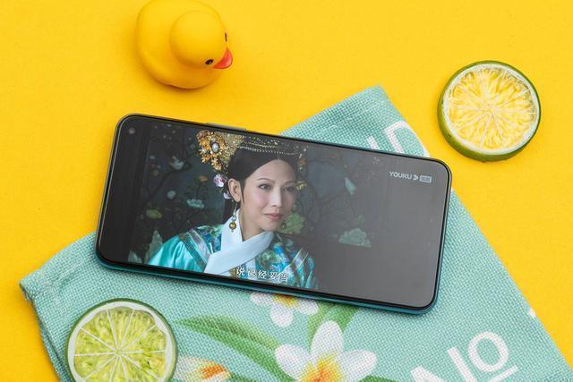 对比redmi k30至尊纪念版和iqoo z1,网友:该来的还是来了