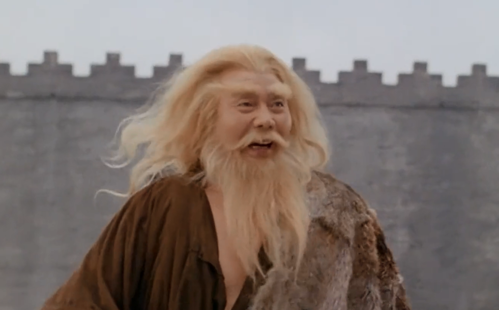 《倚天屠龙记之魔教教主》中,闫怀礼出演了金毛狮王一角