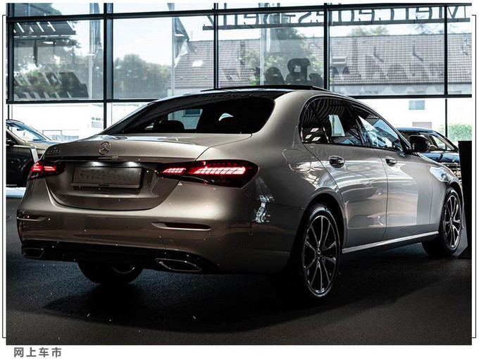 奔驰e|新款奔驰E将于北京车展上市 尺寸更大外观更运动 起售价不变