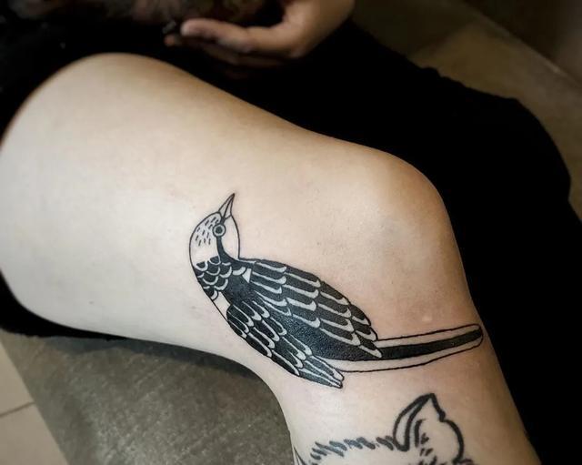 纹身|日本女孩6岁入行，是全世界最小纹身看完我却只想拥有同款爸爸！