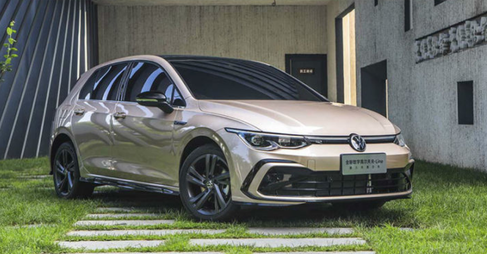 国产八代高尔夫实车香槟金车漆配黑色套件尾标带字母