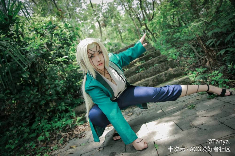 火影忍者cos纲手