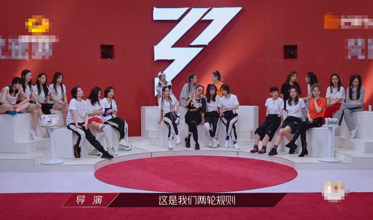 浪姐|《浪姐》五公solo引争议，有人全开麦有人对嘴型，阿朵实力惊人