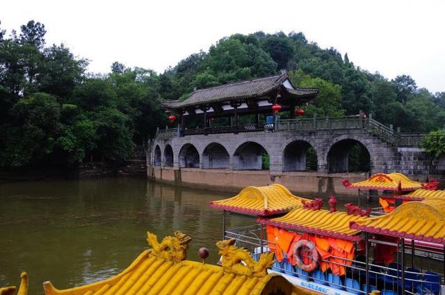 周末不知道去哪里好玩成都周边自驾2日游好玩景点攻略