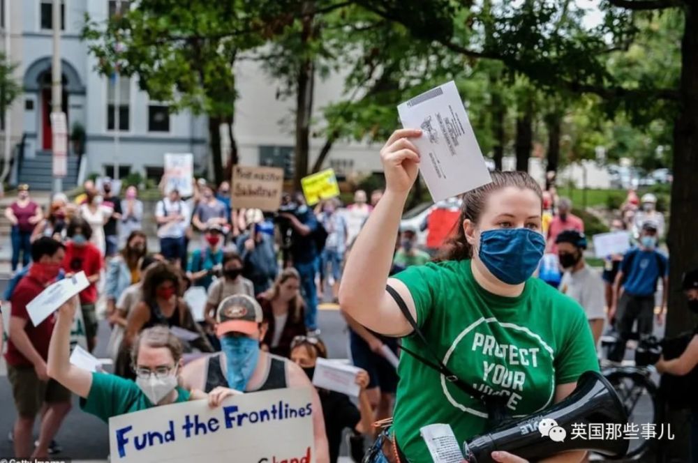 唐纳德·特朗普|霉霉再撕川普：拆邮箱，搞邮局，无数选票送不到，川普这简直是在公然作弊！