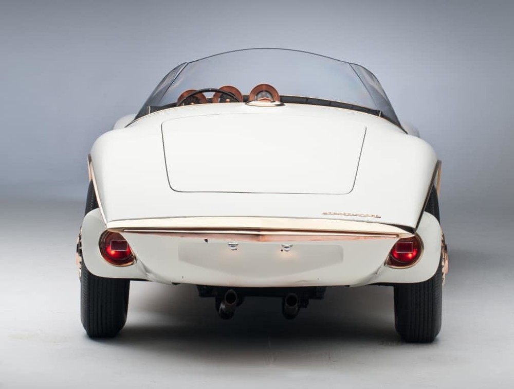 致敬古典跑车-美世眼镜蛇野蛮跑车