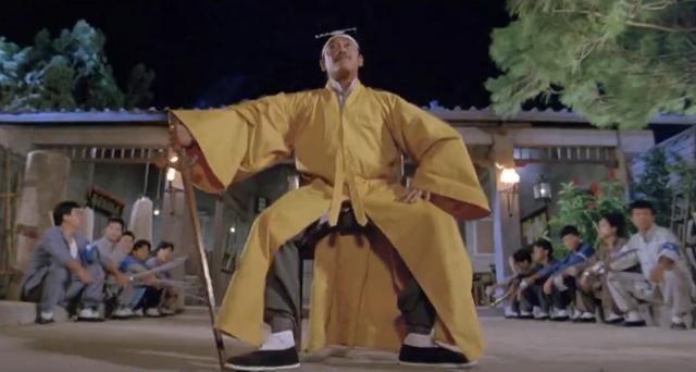 事业受挫的洪金宝,为挽回损失,让林正英,吴耀汉合作了一部经典|灵幻先