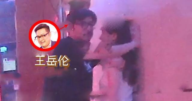 王岳伦|李湘管教太严惹争议！王岳伦曾吐槽她很强势，一生气就不让进家门