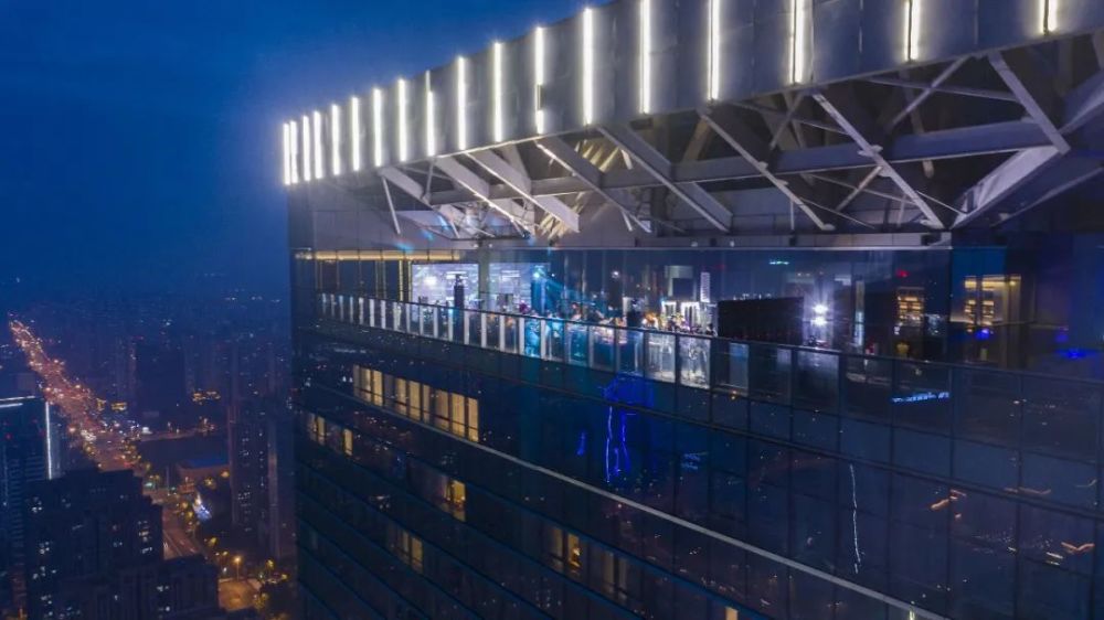 采访安徽高速玛丽蒂姆酒店总经理李察德先生