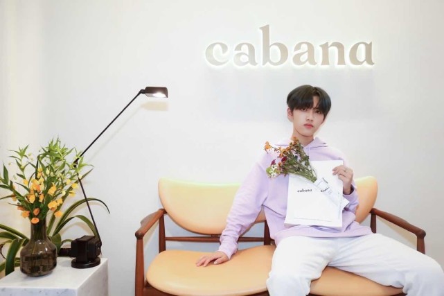 王梓澐受邀出席活动花儿与少年闪耀登场