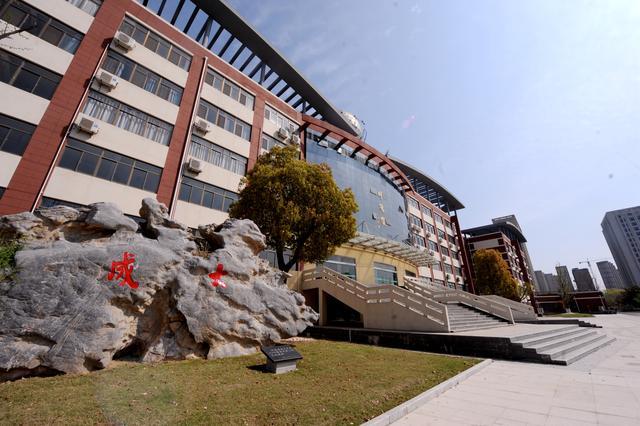 江苏省2020高考各市_-仪征市2020年成人高考顺利结束