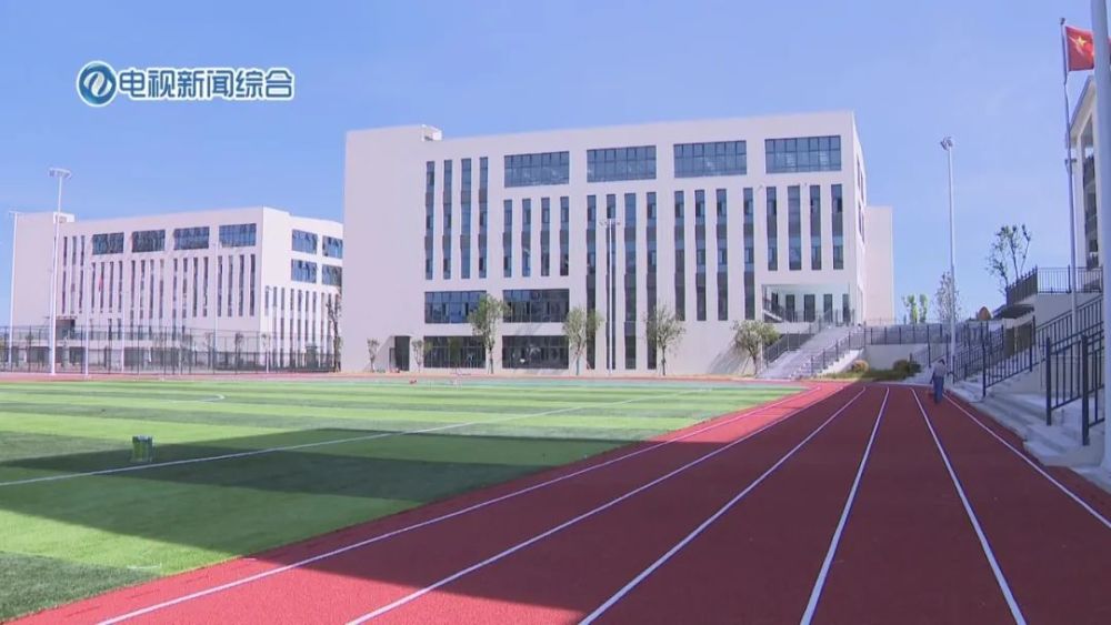 隆兴小学一年级将开设10个班