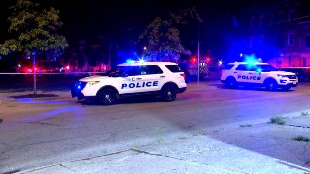 艾略特·艾萨克|美国重要城市成战场，一夜之间18人遭遇枪击，其中4人死亡多人重伤