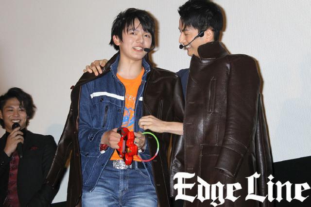 滨田龙臣从小就一直被哥哥姐姐们疼爱,真的很奥特幸福呢!_腾讯新闻