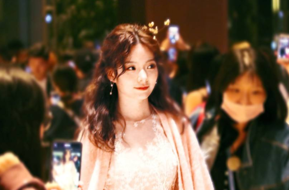 硬糖少女|华语女歌手影响力榜，杨超越再次夺冠，陈卓璇成硬糖少女唯一牌面