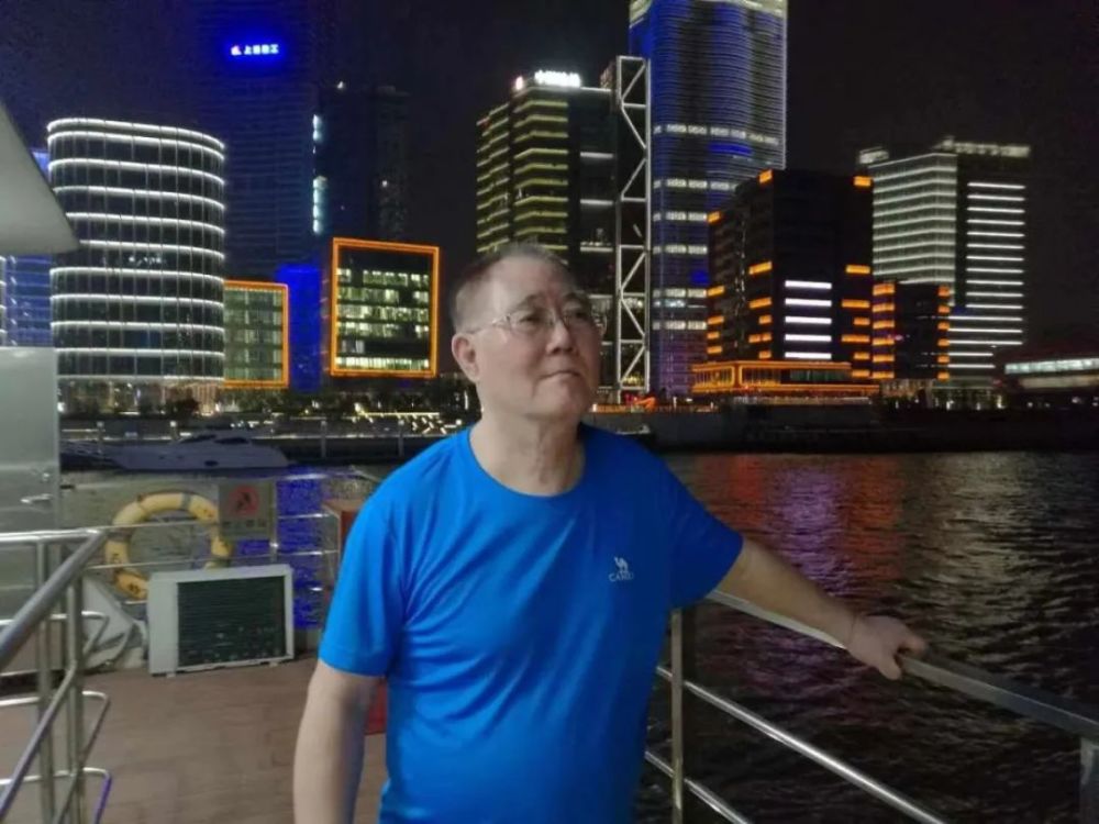 桃花源|著名主流派诗人桃花源诗选城市风采系列之六：农民工的心绪