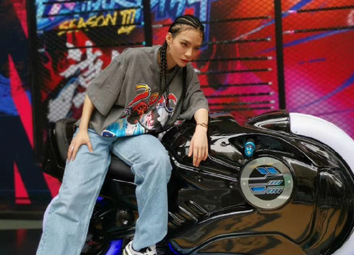 街舞大神布布女友曝光,没想到是第一季的nikki,隐藏得够深