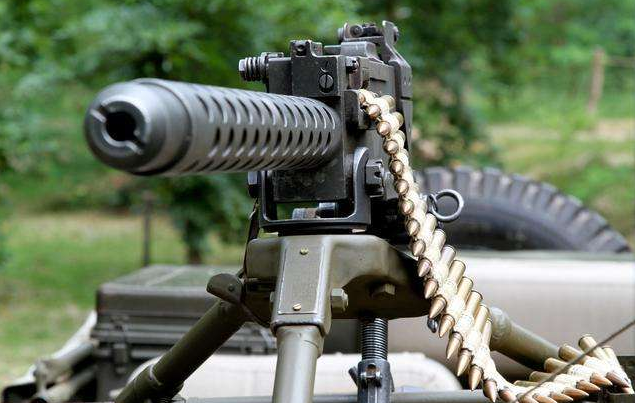 重机枪和轻机枪在威力上的差距,就杀伤力而言,其实差别不大