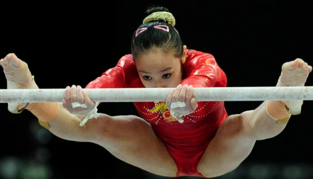 体操黄秋爽退役上大学开网店被误认为是骗子曾代言豆奶广告