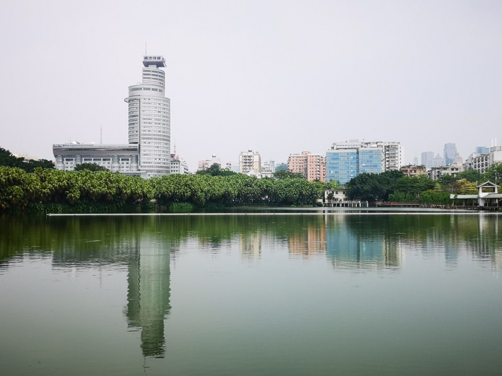 体验一下广州这座流花湖公园的风光