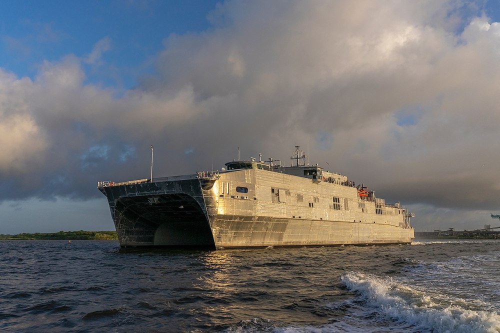 美國海軍末代坦克登陸艦