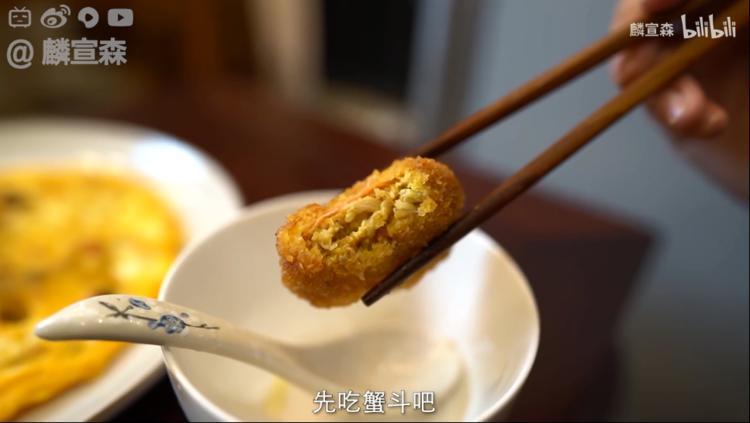 应当年阳泉酒家的主厨料理大师贾熊的孙女颜丽之约,小当家要重