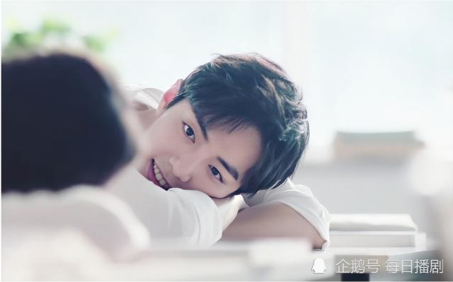 roseonly诺誓|官宣：肖战直播，陪粉丝过七夕