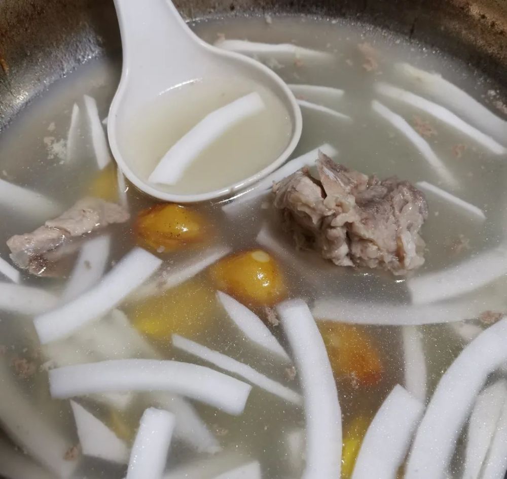 鳳眼果椰子湯