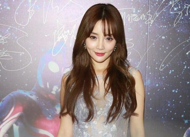 李小璐|39岁李小璐求生欲满满