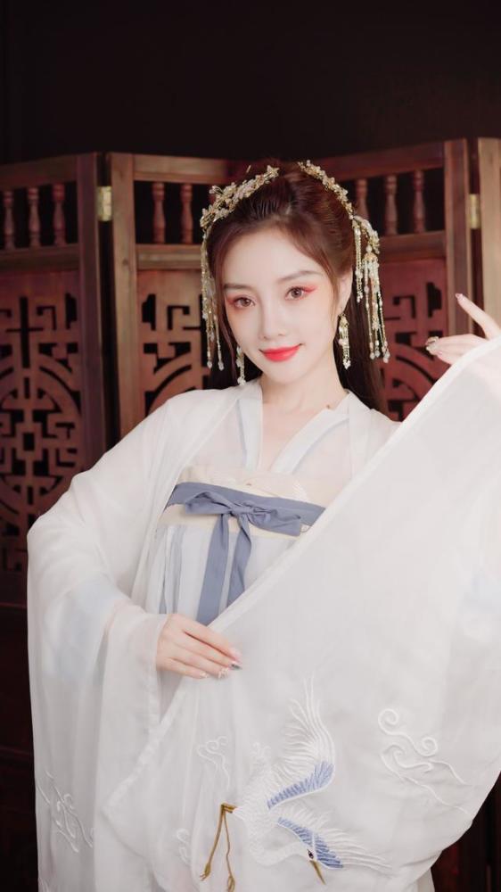 李小璐|39岁李小璐求生欲满满