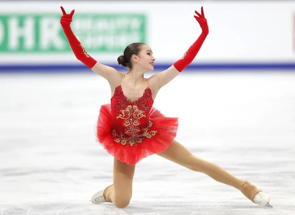 平昌冬奥会花样滑冰女子单人滑冠军阿丽娜·扎吉托娃(alina zagitova