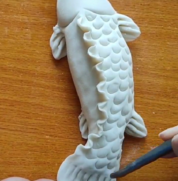 00后肯定没见过的玩法农村大姐做面塑轻松几步变成鱼