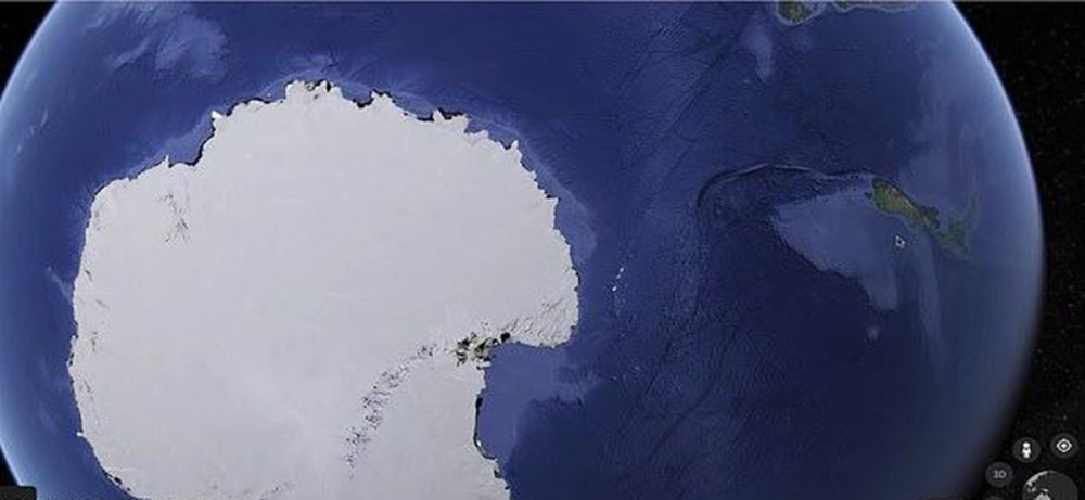 南极洲|奇闻：南极洲发现巨型冰冻方舟？长达120米，侧翻倒在碎冰中间