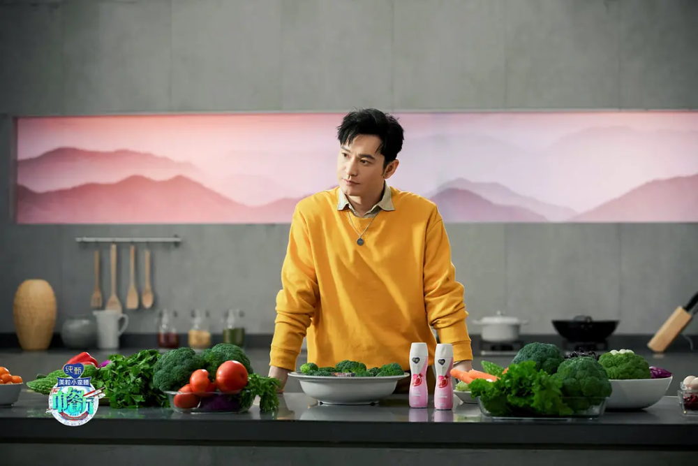 赵丽颖|《中餐厅4》回归，赵丽颖的暖心与黄晓明的成熟，是亮点