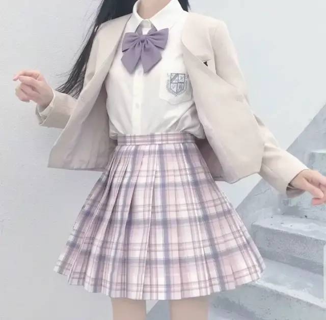 不露臉jk女生頭像:好看的jk制服女生頭像