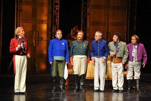 焦晃|焦晃：老戏骨大多折戟沉沙，只有他成了国宝