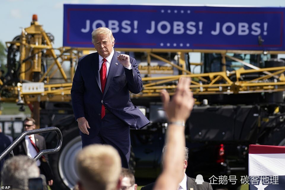 特朗普|特朗普大骂民主党是“法西斯”拜登是“混蛋”，自己则是“上帝选中的人”