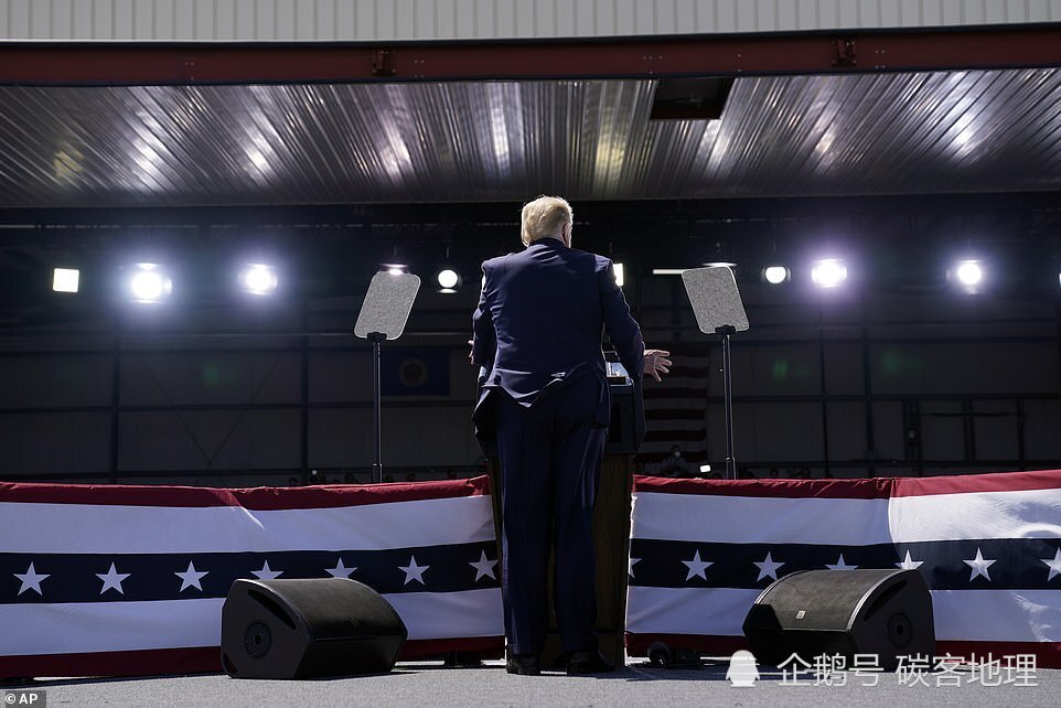 特朗普|特朗普大骂民主党是“法西斯”拜登是“混蛋”，自己则是“上帝选中的人”