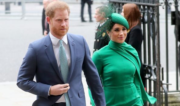 梅根·马克尔|威廉兄弟形同陌路，梅根不满凯特，在她怀孕时，凯特照顾不周！