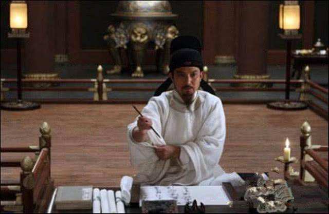 李白|李白真的不屑事权贵？给皇帝唱赞歌，献媚女道士，为求职四处碰壁